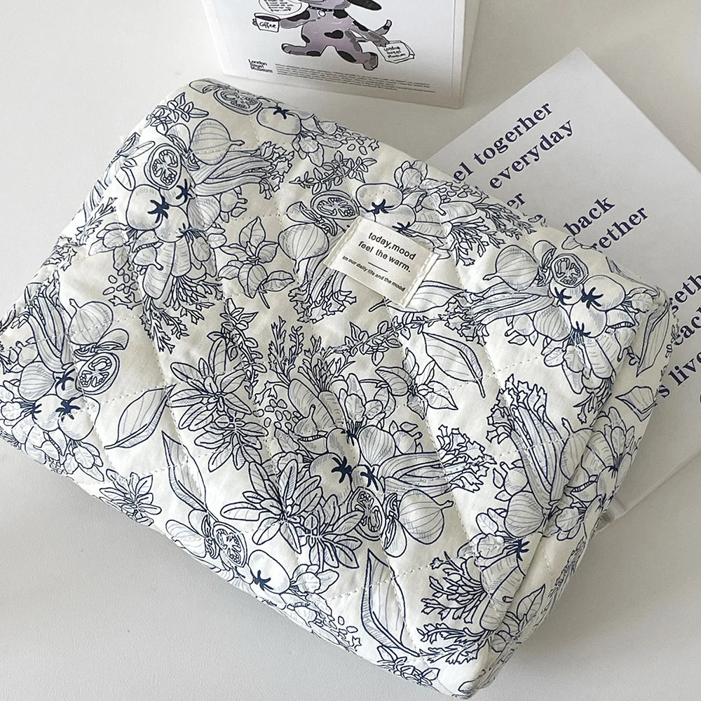 Vintage Flower Women Cosmetics Bag