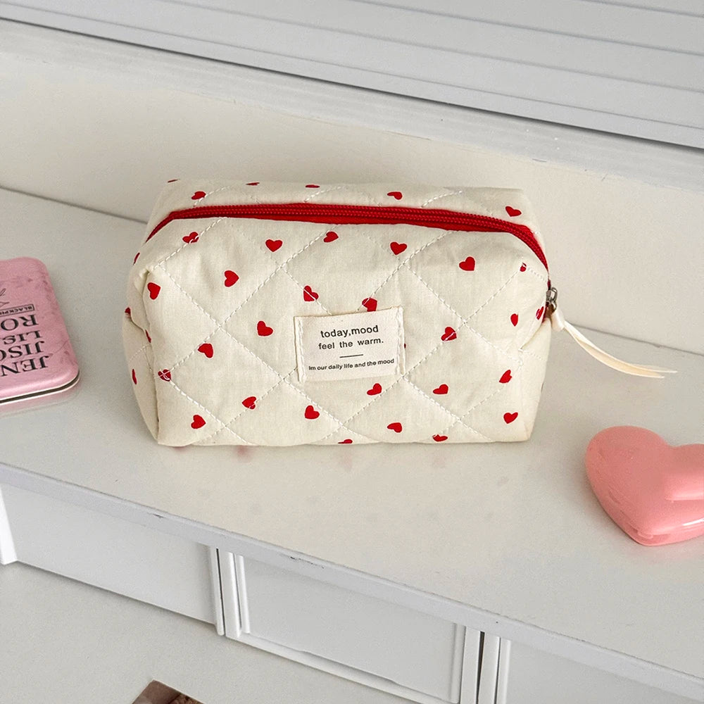 Women's Heart Makeup Bag Cosmetic Storage